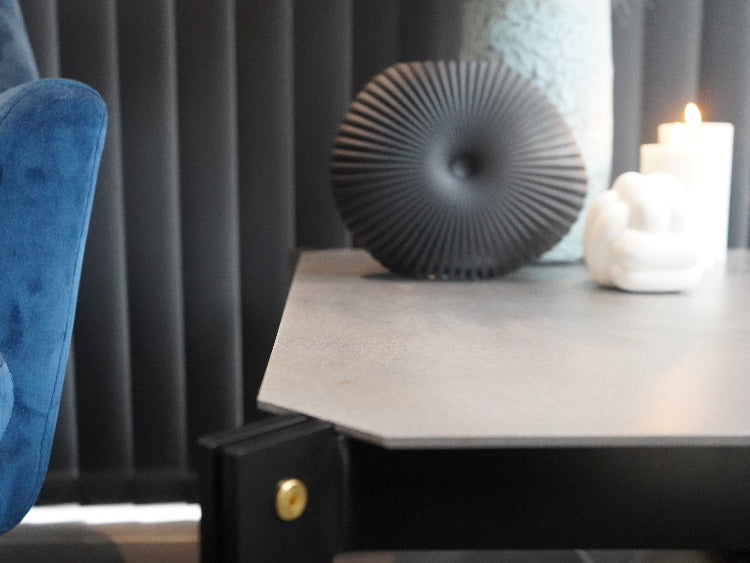 Coffee tables AXIS & BAZE – Design in black-lacquered and raw steel