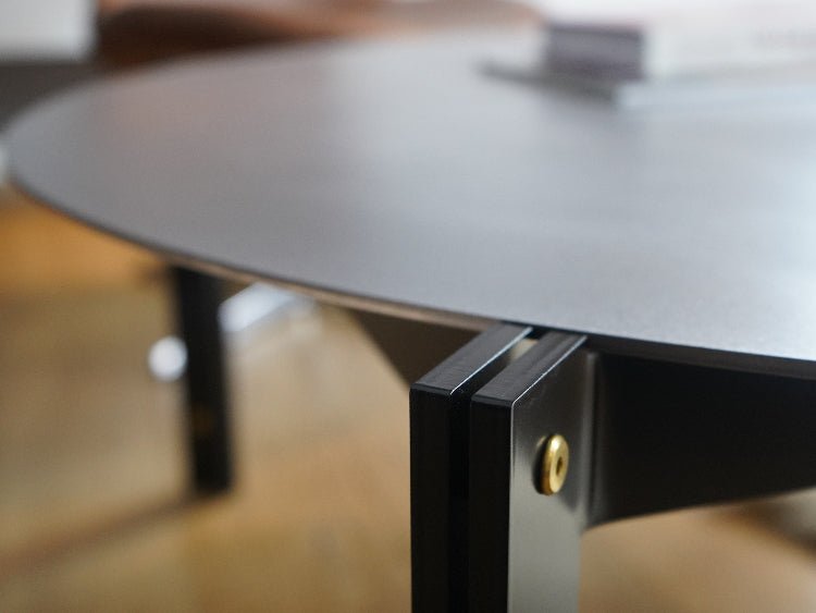 AXIS-rund-sofabord-raa-staal