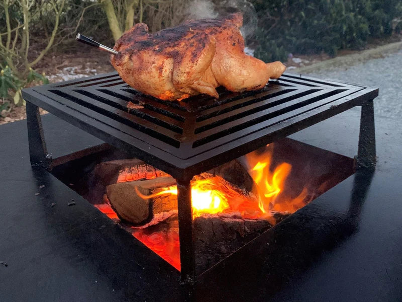 BBQ Feuerstelle Grill CUBY Cortenstahl 80 x 80 x 40 cm