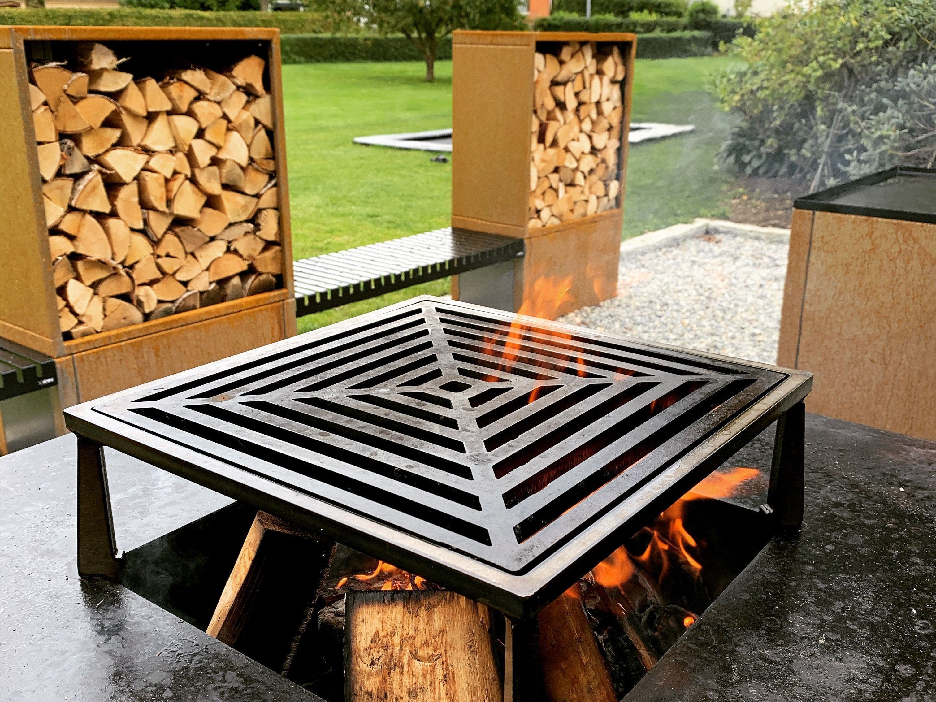 Bålgrill galvaniseret stål CUBY 80 x 80 x 40 cm